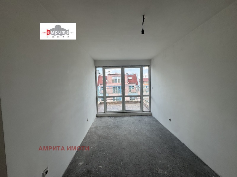 À venda  Mais de 3 quartos Sofia , Liulin 7 , 147 m² | 53601190 - imagem [11]