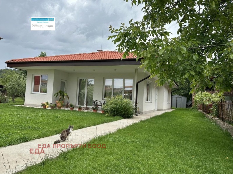 Na prodej  Dům Pernik , Iztok , 135 m2 | 78781757 - obraz [2]