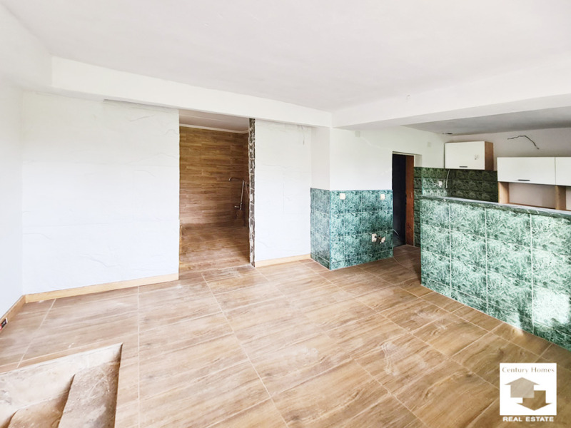 Продава КЪЩА, с. Дъскот, област Велико Търново, снимка 13 - Къщи - 52451444