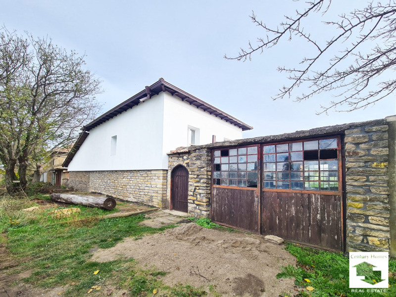 Продава КЪЩА, с. Дъскот, област Велико Търново, снимка 2 - Къщи - 52451444