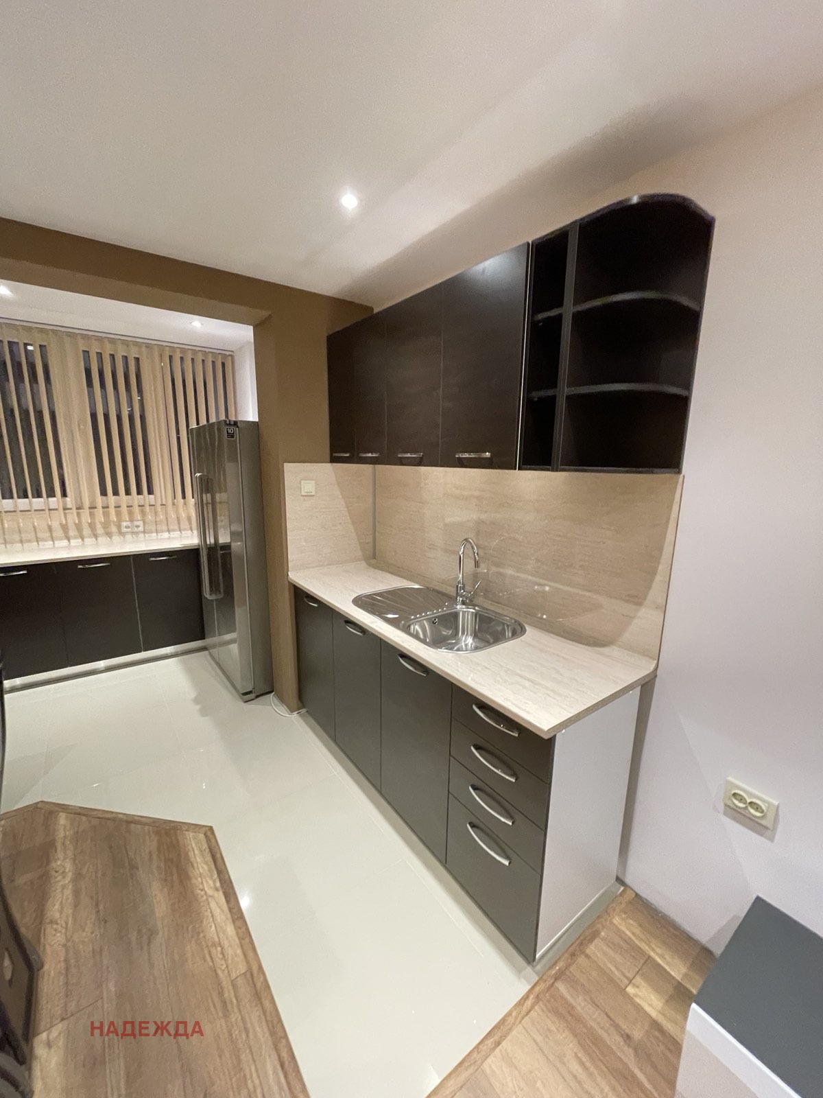 Продава 3-СТАЕН, гр. Плевен, Широк център, снимка 2 - Апартаменти - 53679295