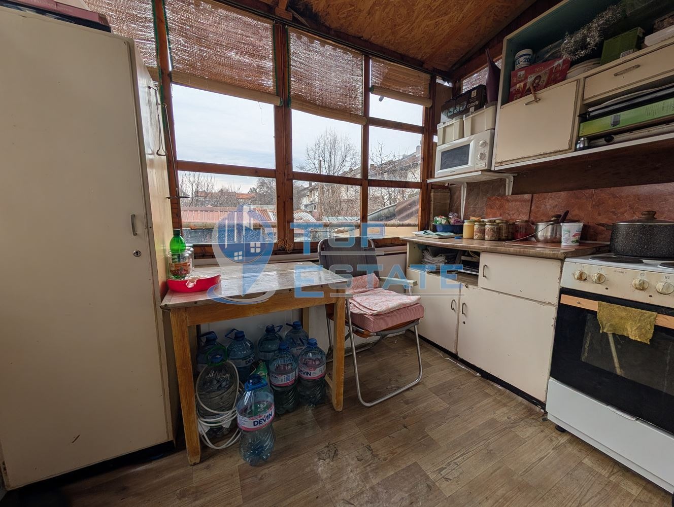 Продава КЪЩА, гр. Стражица, област Велико Търново, снимка 13 - Къщи - 53947085