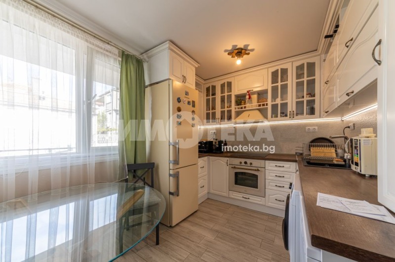 Na prodej  2 ložnice Varna , Asparuchovo , 86 m2 | 39228885 - obraz [3]