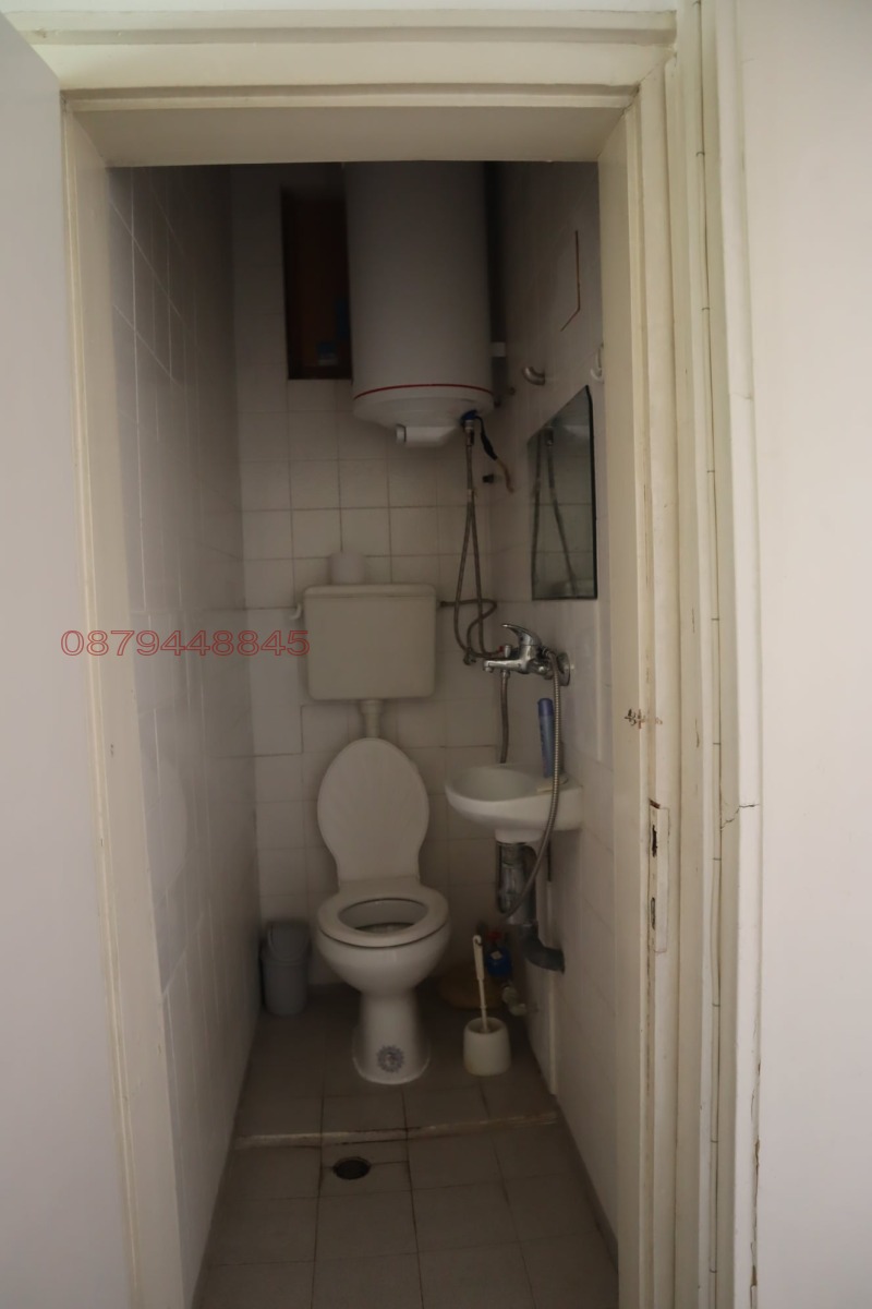 Продава  3-стаен град Хасково , Център , 74 кв.м | 26004293 - изображение [14]