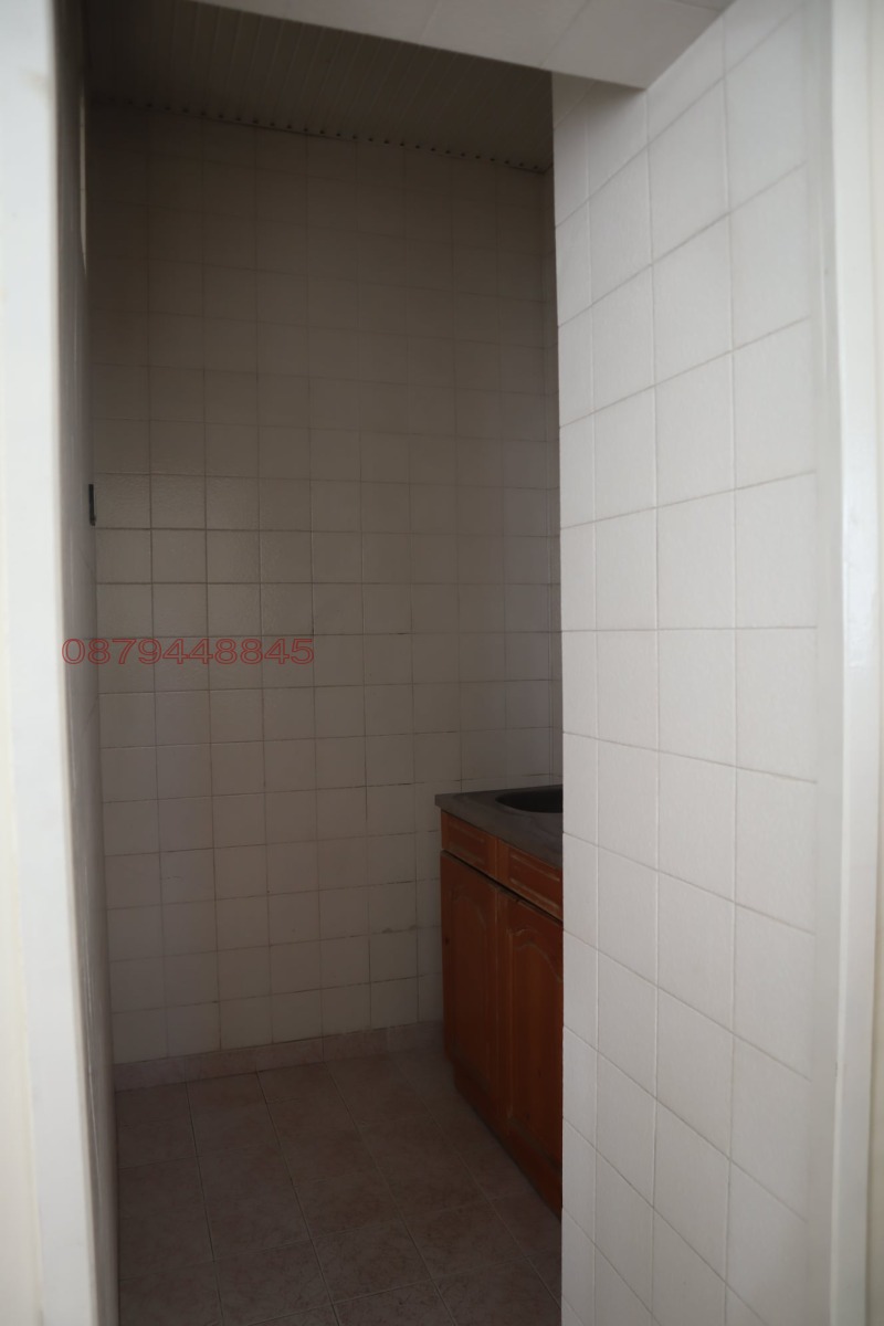 Продава  3-стаен град Хасково , Център , 74 кв.м | 26004293 - изображение [6]