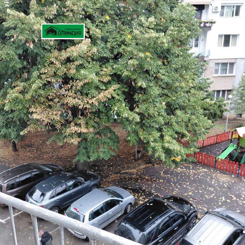 Продава  3-стаен град Враца , Център , 83 кв.м | 51218077 - изображение [2]