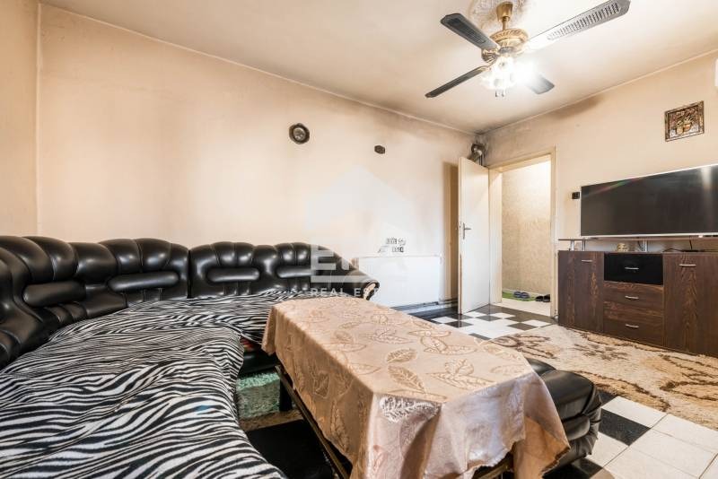Продава 3-СТАЕН, гр. Варна, Аспарухово, снимка 3 - Апартаменти - 54501547