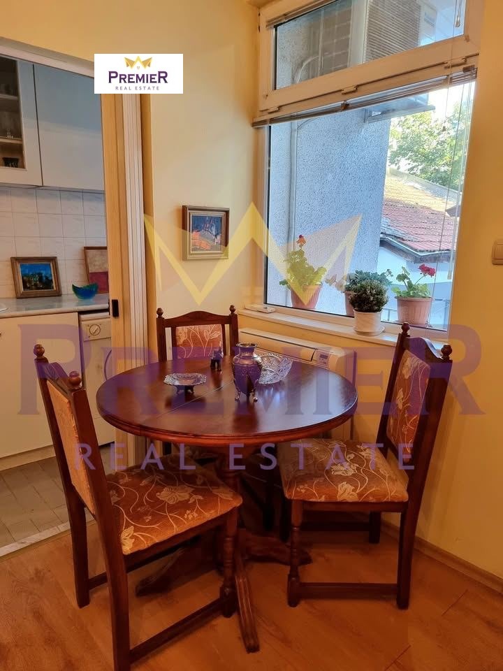 Продава КЪЩА, гр. Варна, Център, снимка 4 - Къщи - 52605433