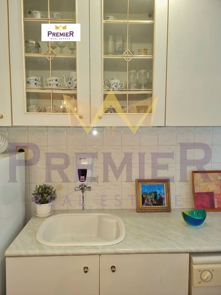 Продава КЪЩА, гр. Варна, Център, снимка 5 - Къщи - 52605433