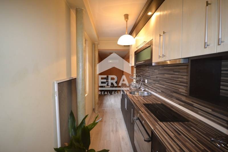 Продава КЪЩА, гр. Хасково, Тракийски, снимка 7 - Къщи - 53288821