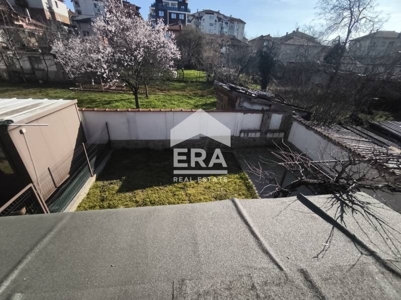 Продава КЪЩА, гр. Хасково, Тракийски, снимка 15 - Къщи - 53704080