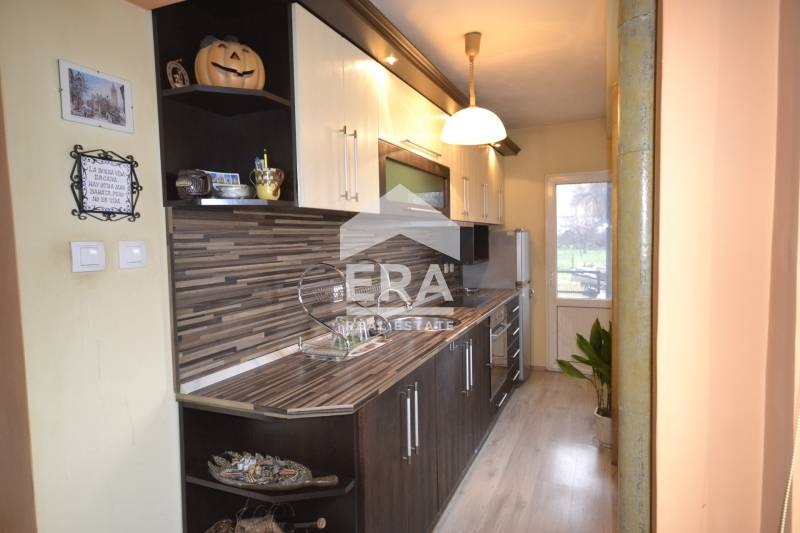 Продава КЪЩА, гр. Хасково, Тракийски, снимка 5 - Къщи - 53288821