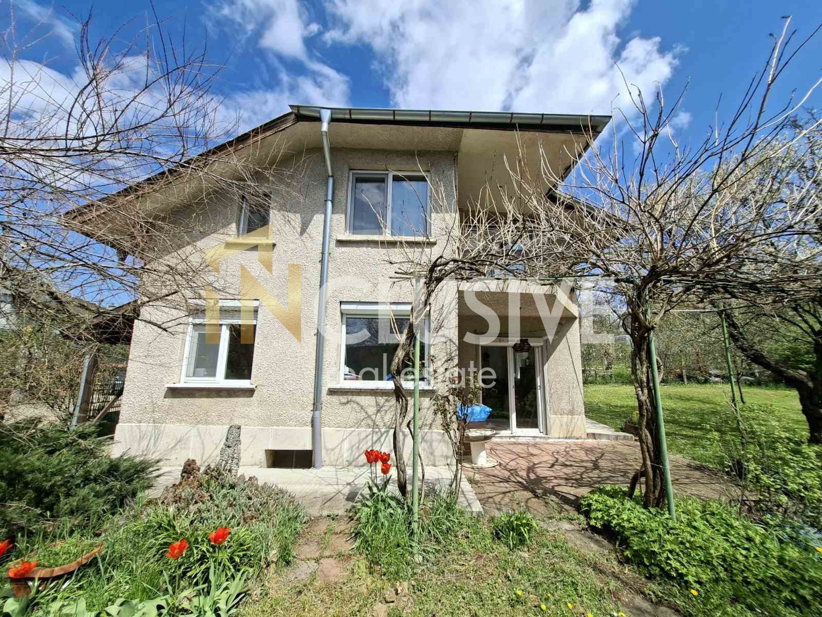 Продава КЪЩА, с. Белопопци, област София област