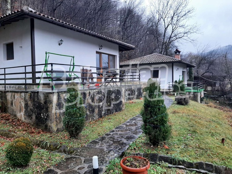 Продава КЪЩА в област Ловеч, гр. Троян - 275 кв.м / 275 000 € » 537 853.25 лв., БЪЛГЕРИАН ПРОПЕРТИС