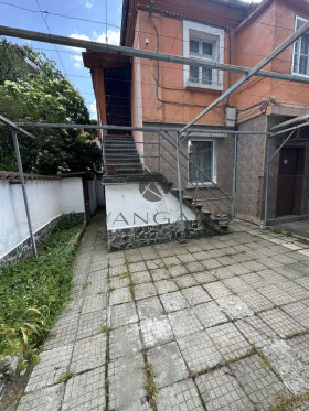 Etajul casei Țentâr, Plovdiv 16