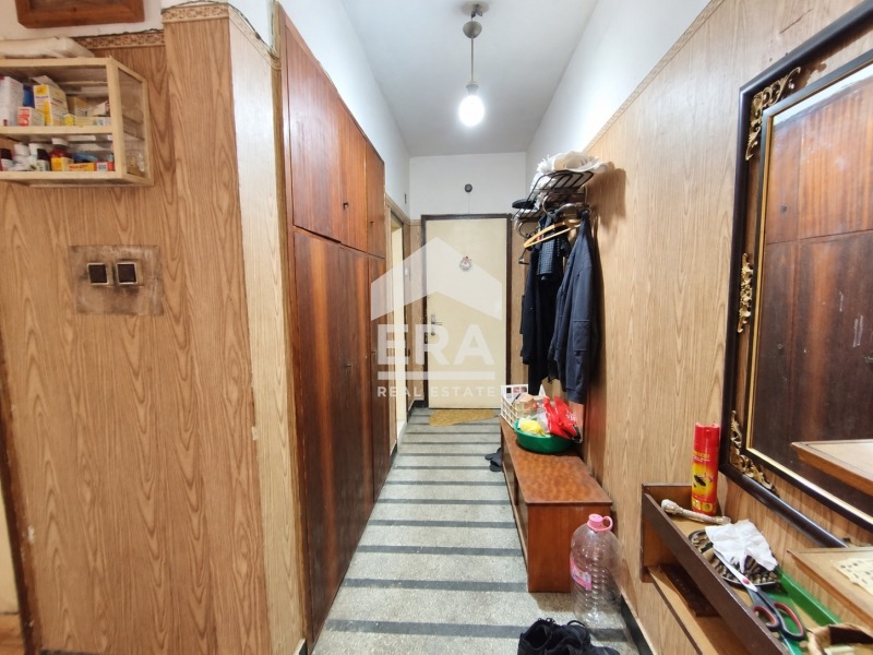 Продава 2-СТАЕН, гр. Хасково, Център, снимка 5 - Апартаменти - 56111375