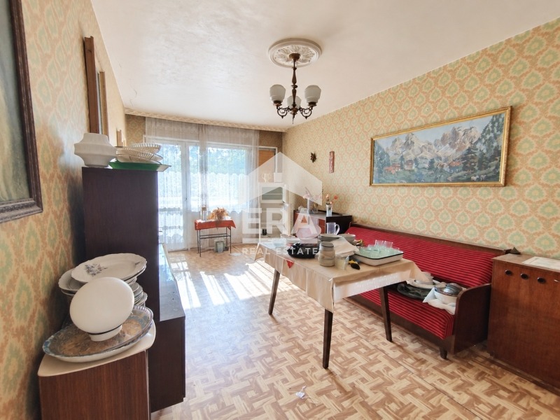Продава 2-СТАЕН, гр. Хасково, Център, снимка 4 - Апартаменти - 56111375