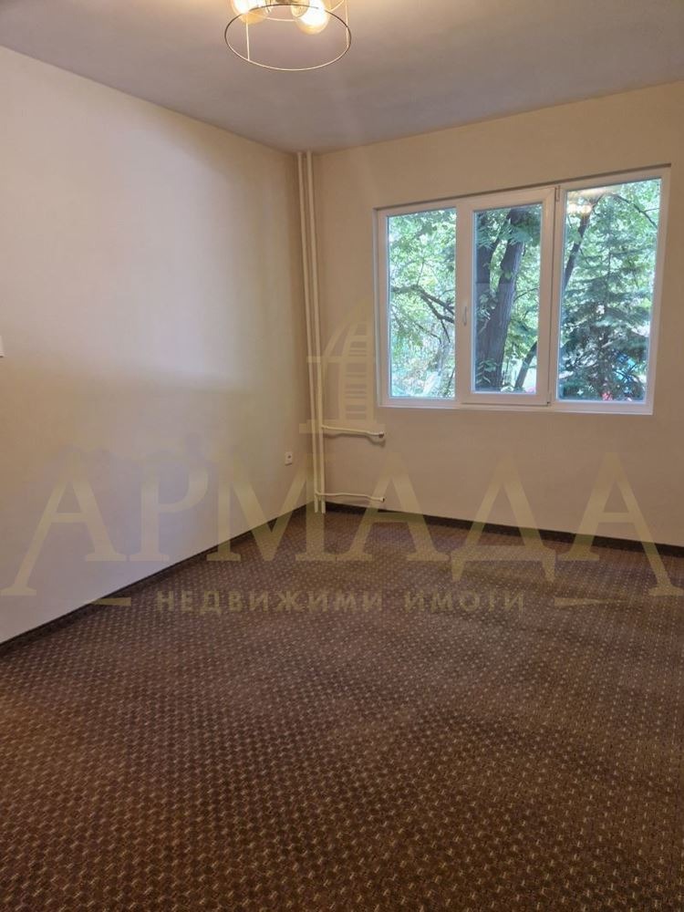 En venta  2 dormitorios Plovdiv , Mladezhki Jalm , 86 metros cuadrados | 90339104 - imagen [3]