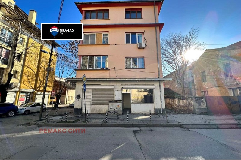 Продава МАГАЗИН, гр. София, Център, снимка 1 - Магазини - 48415784