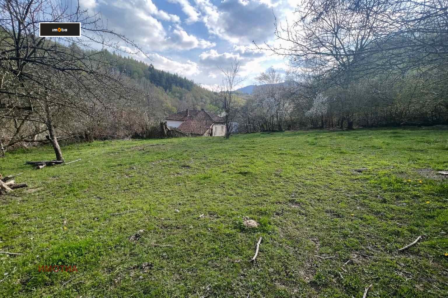 Продава КЪЩА, гр. Априлци, област Ловеч, снимка 14 - Къщи - 54267352