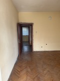 Продава 2-СТАЕН, град Монтана, Широк център • 165000 лв. / 84363.16 € • 74990339 11
