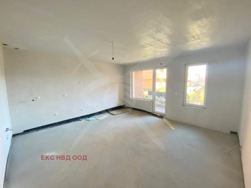 En venta  Estudio Plovdiv , Jristo Smirnenski , 54 metros cuadrados | 57788880