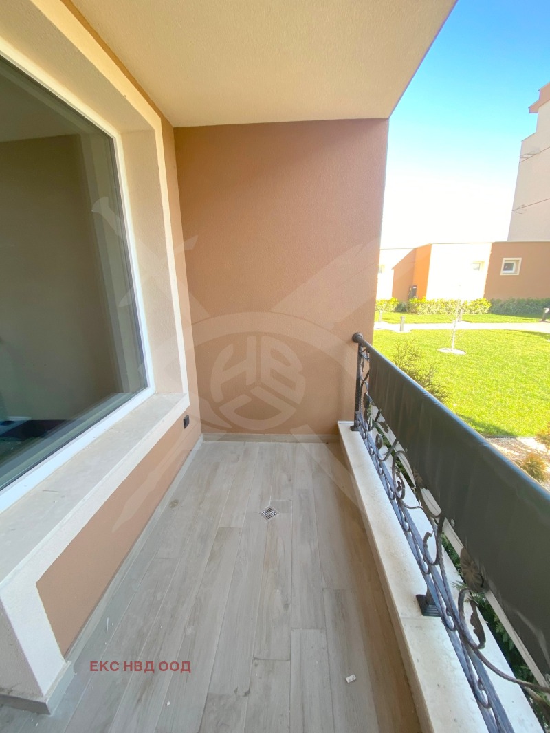 En venta  Estudio Plovdiv , Jristo Smirnenski , 54 metros cuadrados | 57788880 - imagen [2]
