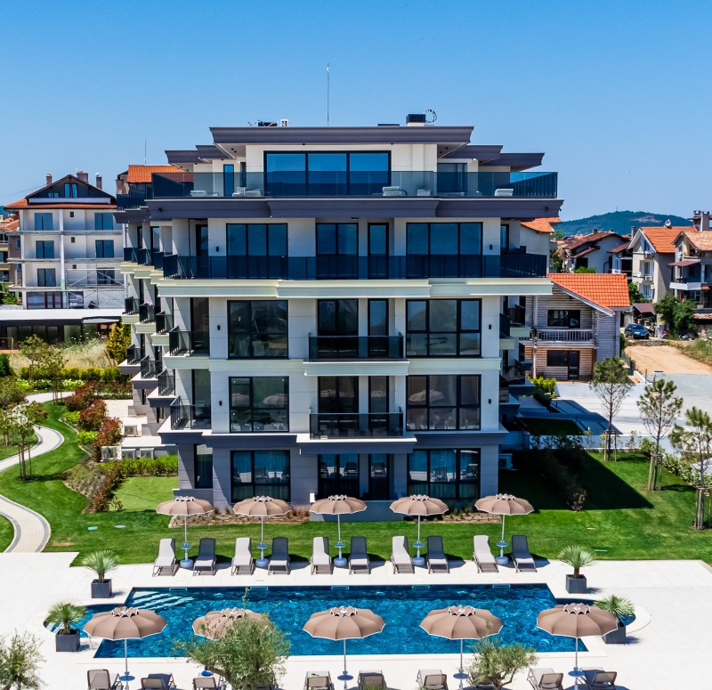 Продава 3-СТАЕН, гр. Черноморец, област Бургас, снимка 2 - Апартаменти - 52543667