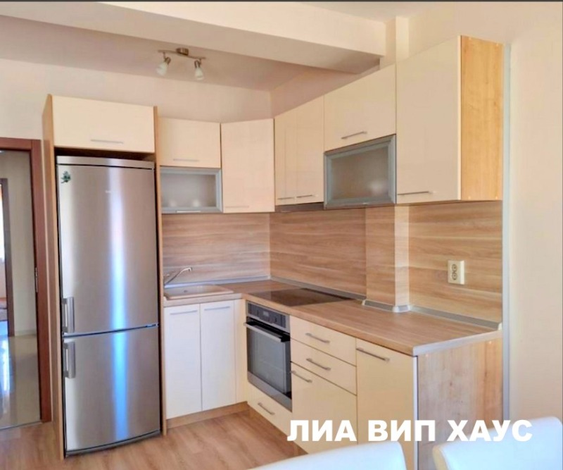 Продава 2-СТАЕН, гр. Пазарджик, Идеален център, снимка 5 - Aпартаменти - 47505107