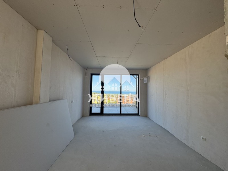 Продава 2-СТАЕН, гр. Варна, к.к. Св.Св. Константин и Елена, снимка 2 - Апартаменти - 52634070