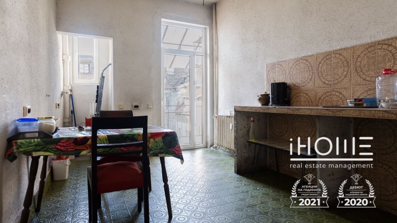 Продава МНОГОСТАЕН, гр. София, Център, снимка 13 - Апартаменти - 53494720