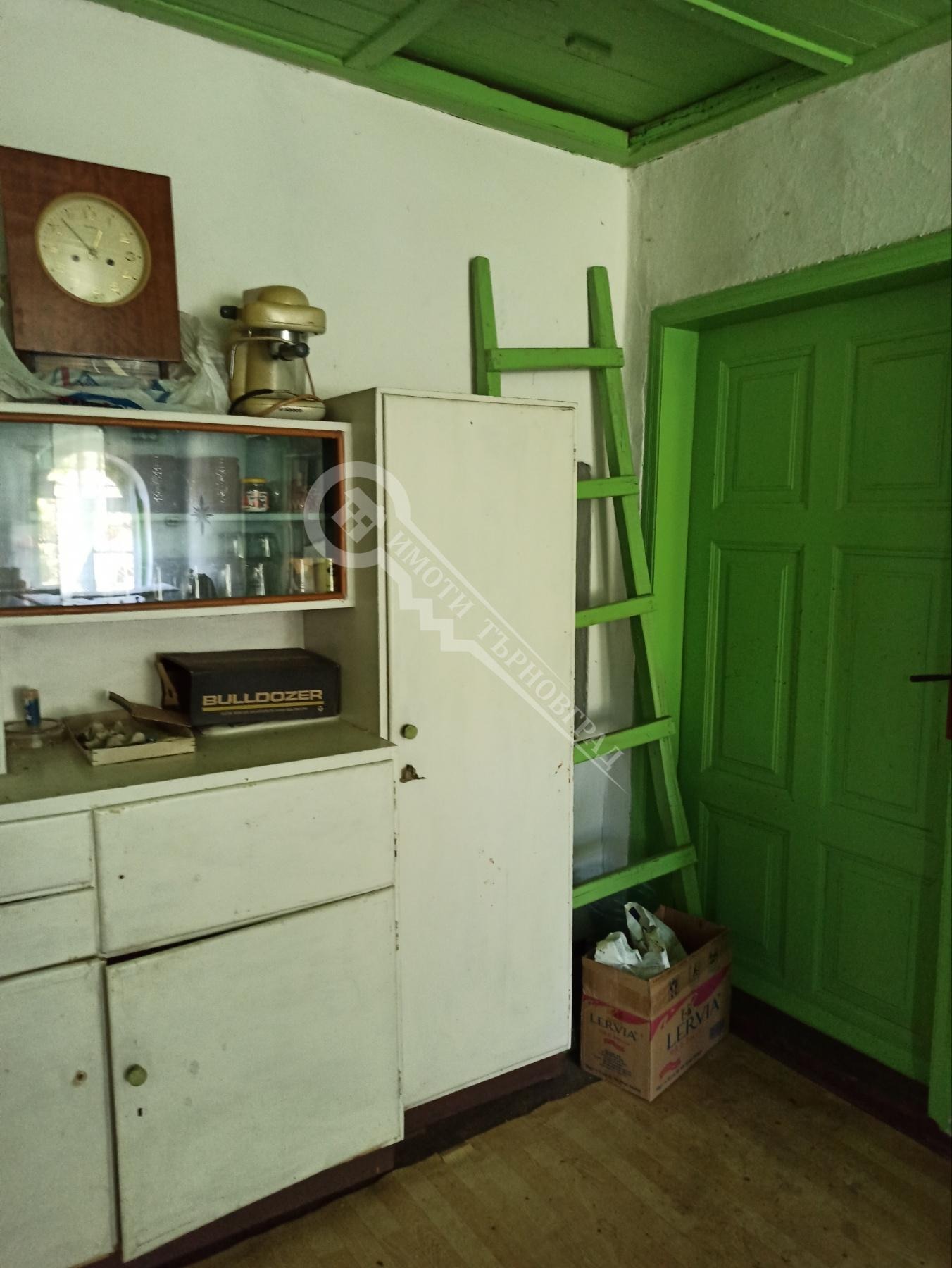 Продава КЪЩА, с. Долна Липница, област Велико Търново, снимка 9 - Къщи - 55554373