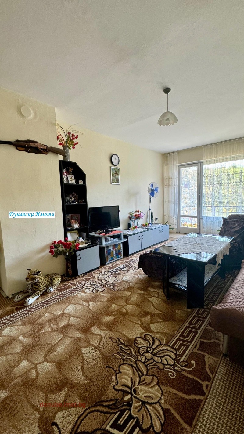 Продава  2-стаен, град Русе, Здравец Изток • 69 000 EUR • ID 62943549 — holmes.bg - [1] 