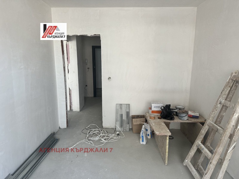 На продаж  2 спальні Кърджали , Възрожденци , 108 кв.м | 88162524 - зображення [7]