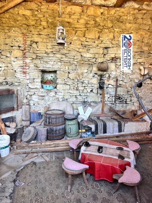 Продава КЪЩА, с. Гостилица, област Габрово, снимка 5 - Къщи - 52165670