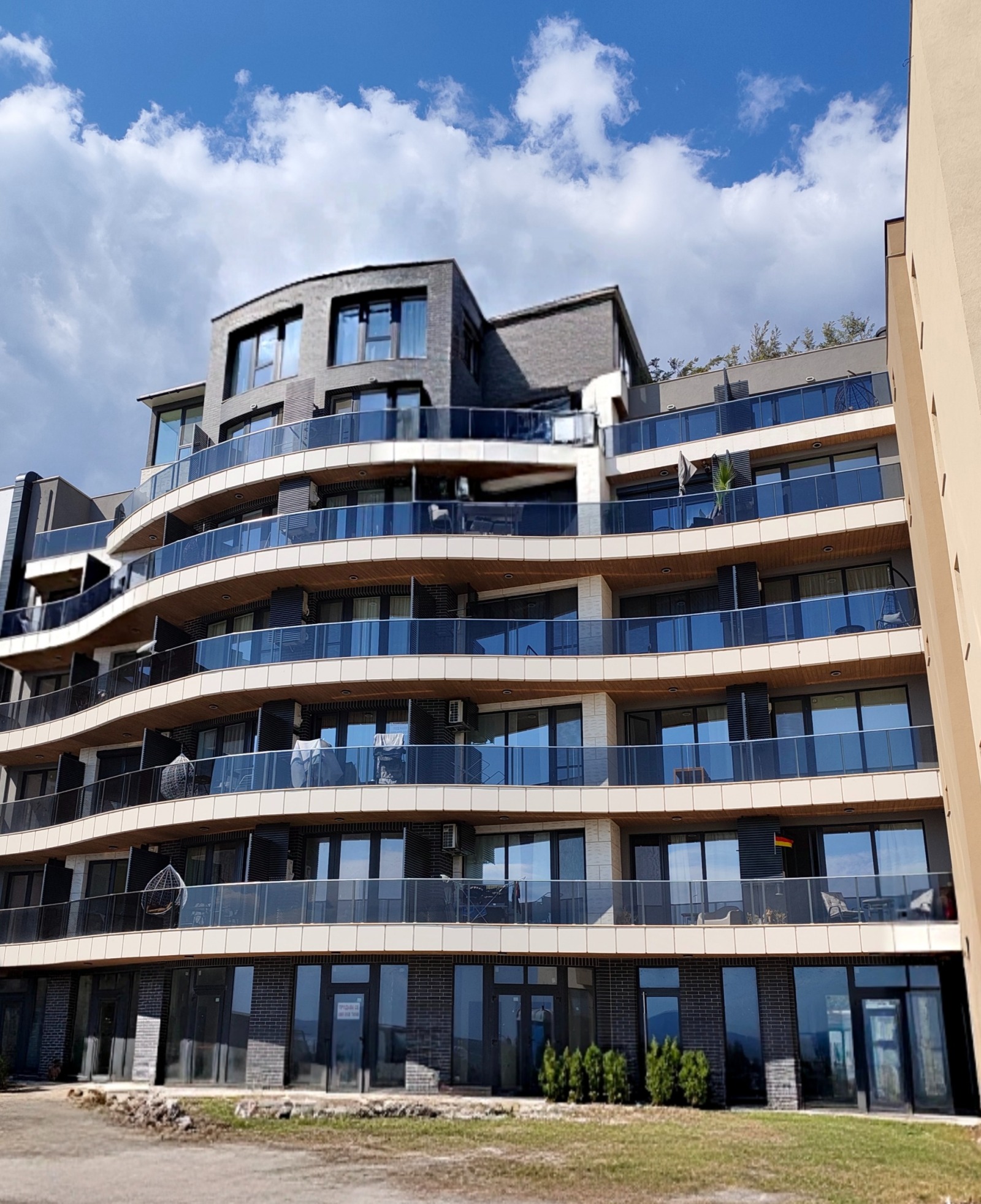 Продава 2-СТАЕН, гр. Поморие, област Бургас, снимка 2 - Апартаменти - 56253989