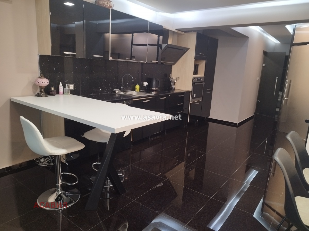 Продава 3-СТАЕН, гр. Бургас, Център, снимка 4 - Апартаменти - 54263145