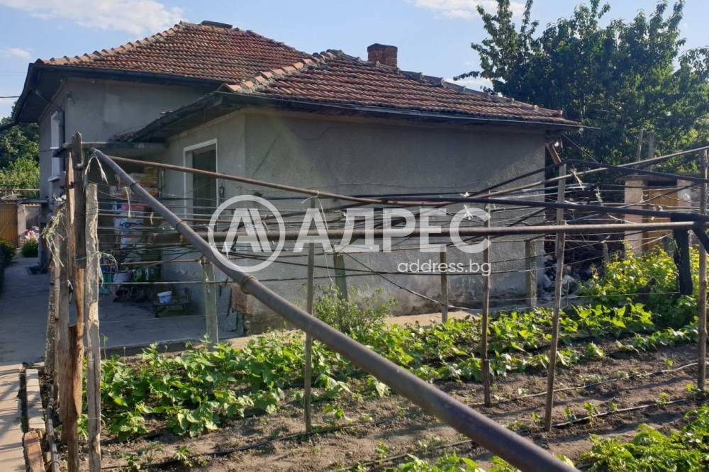 Продава КЪЩА, с. Куртово Конаре, област Пловдив, снимка 2 - Къщи - 53349512