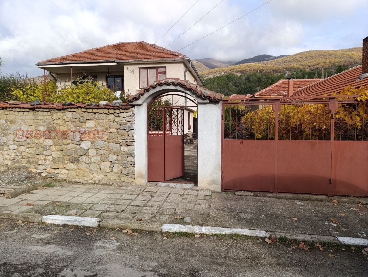 Продава КЪЩА, с. Ясеново, област Стара Загора