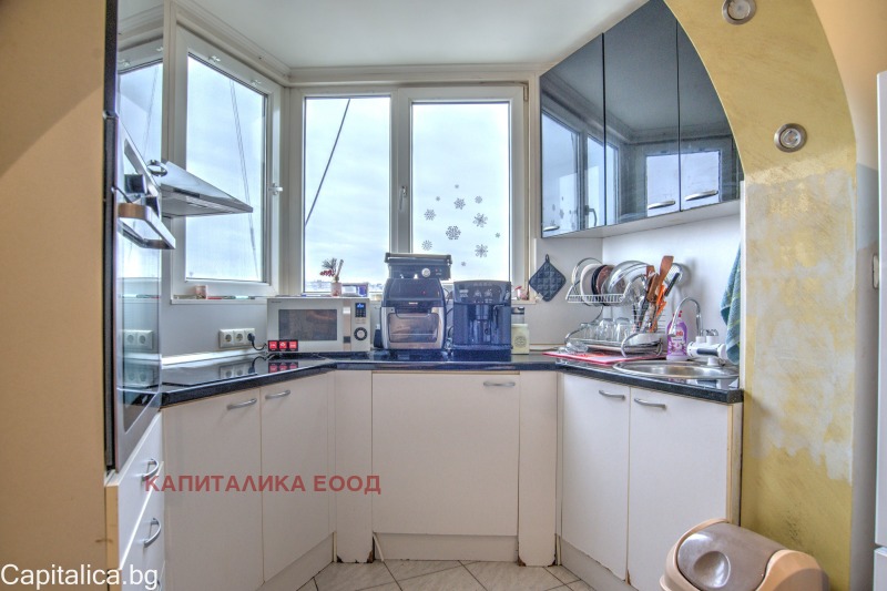 Продава 2-СТАЕН, гр. Русе, Дружба 3, снимка 2 - Апартаменти - 53409698