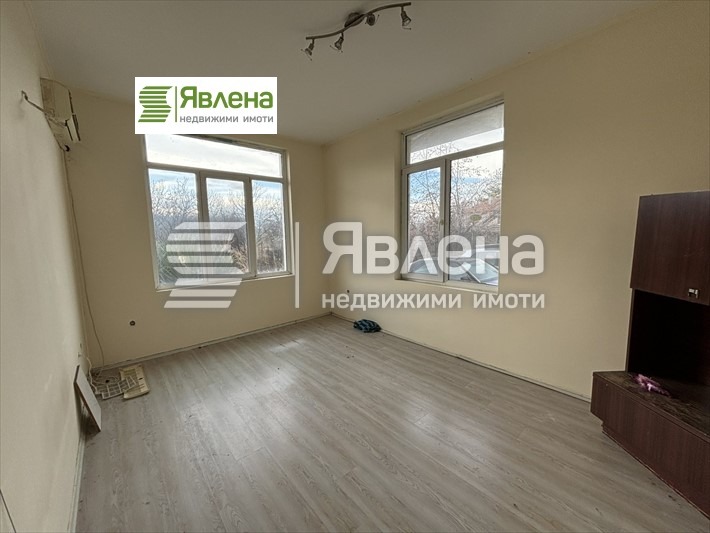 Til salg  2 soveværelser Plovdiv , Yuzhen , 70 kvm | 85556760