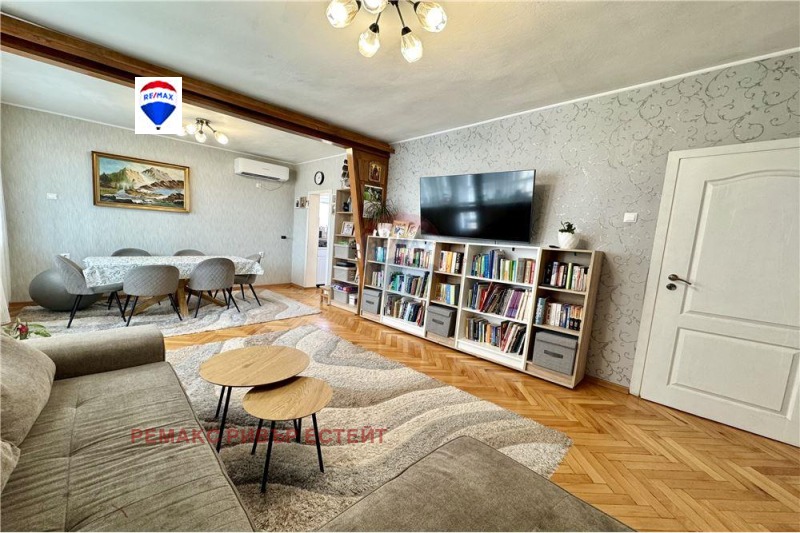 For Sale  2 bedroom Ruse , Shirok tsentar , 87 sq.m | 54395695 - image [2]