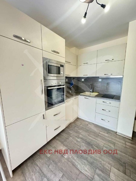 Продава 3-СТАЕН, гр. Пловдив, Южен, снимка 4 - Апартаменти - 54513115
