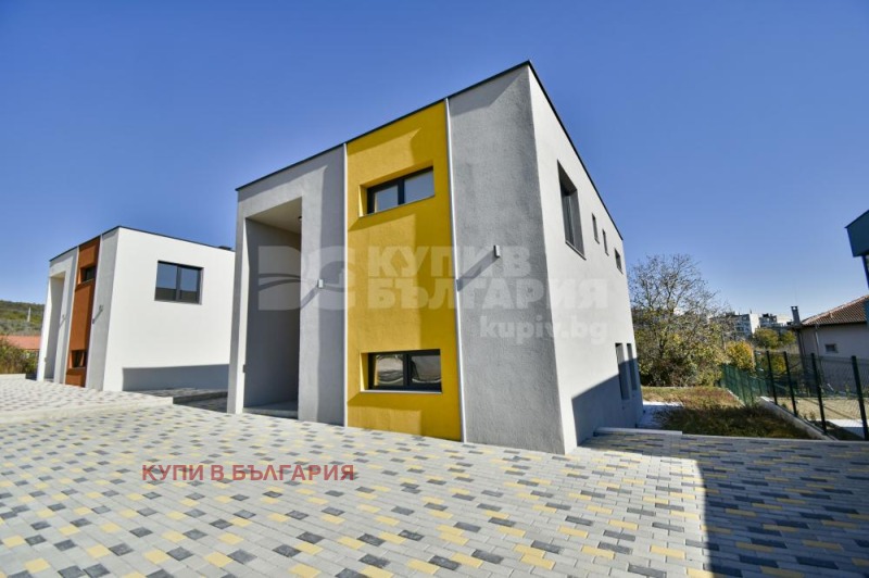 Продава  Къща, град Варна, м-т Ментешето •  270 000 EUR • ID 69708844 — holmes.bg - [1] 