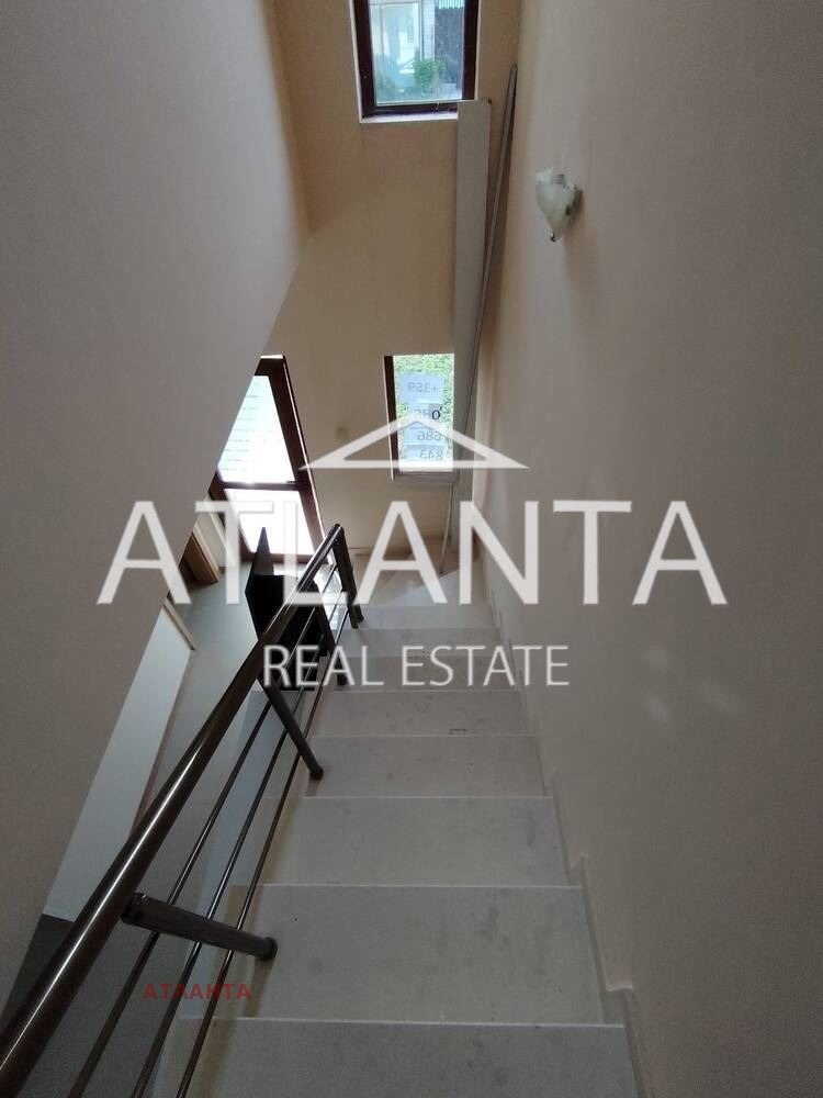 Продава КЪЩА, гр. Балчик, област Добрич, снимка 9 - Къщи - 56429089