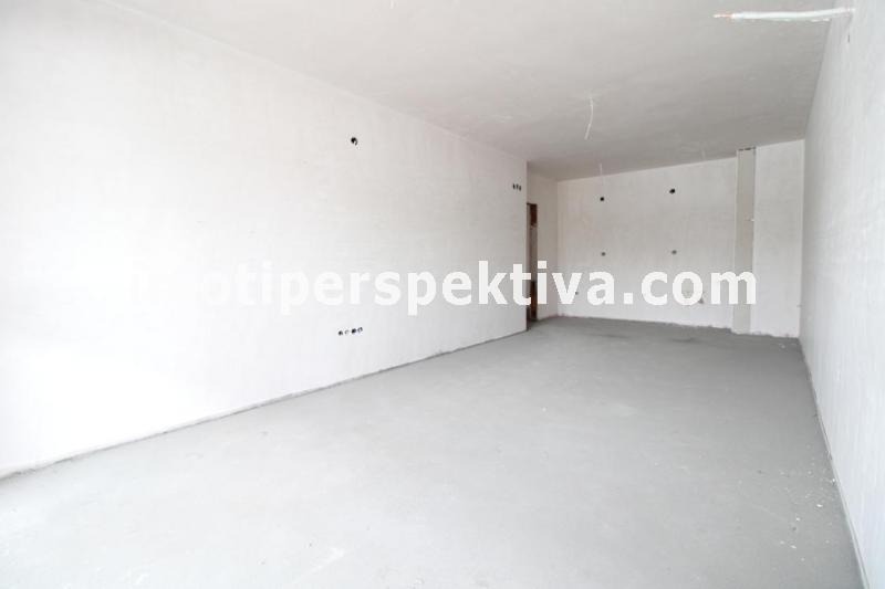 En venta  1 dormitorio Plovdiv , Tsentar , 96 metros cuadrados | 61706436 - imagen [3]
