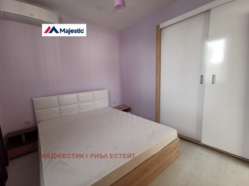 Продава  3-стаен, град София, Студентски град •  208 000 EUR • ID 14834539 — holmes.bg - [1] 