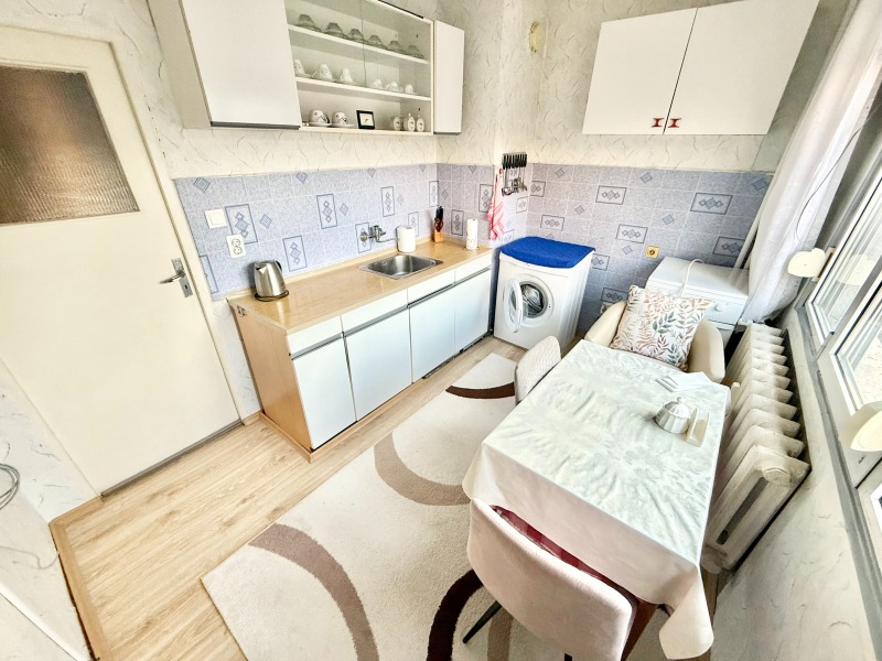 Продава 3-СТАЕН, гр. София, Люлин 4