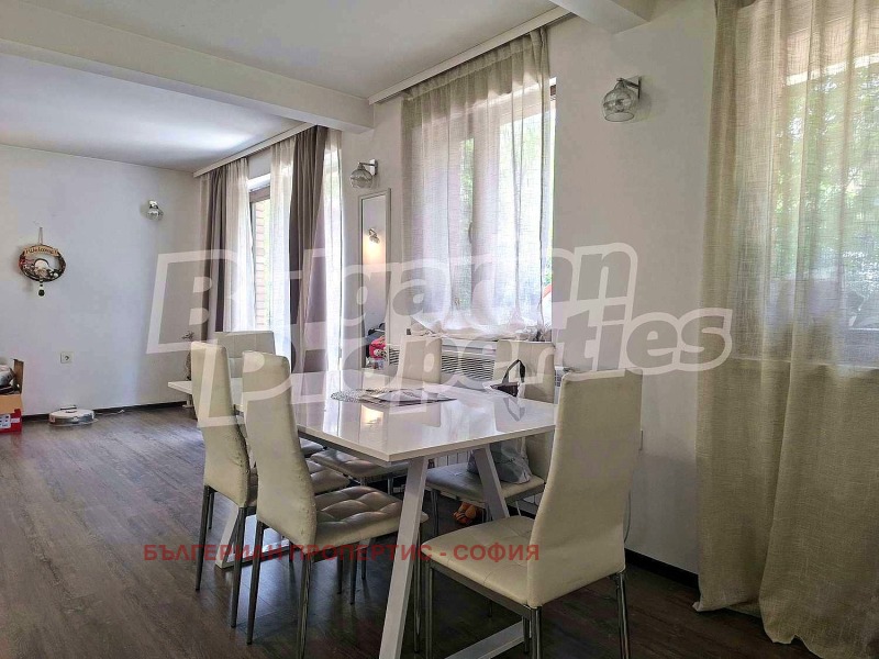 Till salu  Hus Sofia , Bojana , 240 kvm | 56748144 - bild [5]