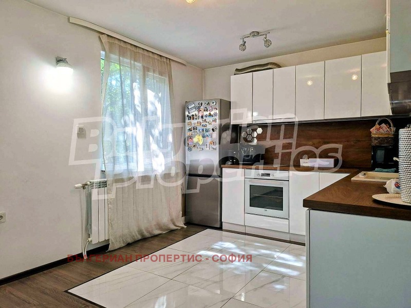 Till salu  Hus Sofia , Bojana , 240 kvm | 56748144 - bild [12]